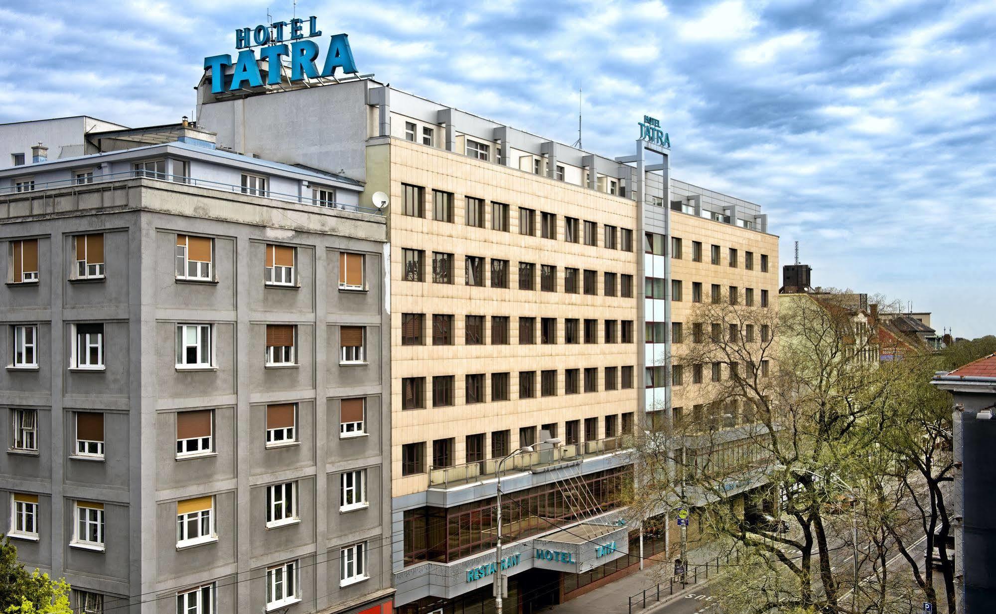 Hotel Tatra Bratislava Exteriör bild